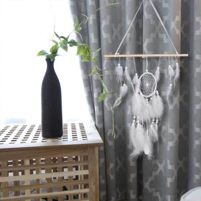dream catcher in interior 13 400x400 - Ловцы снов, как декор: добавьте интерьеру магии!