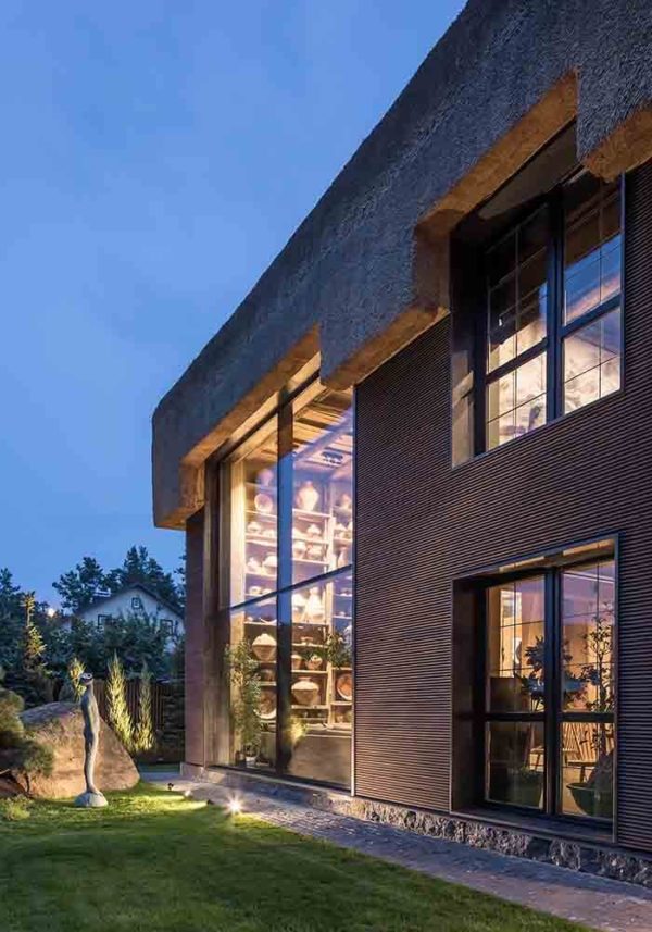 Архитектура дома и дизайн интерьера в стиле ваби-саби “Shkrub house” by Sergey Makhno Architects - фото 13